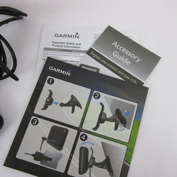 Garmin Nuvi 40LM Navigator + Charger + Mount - Picture 12 of 14